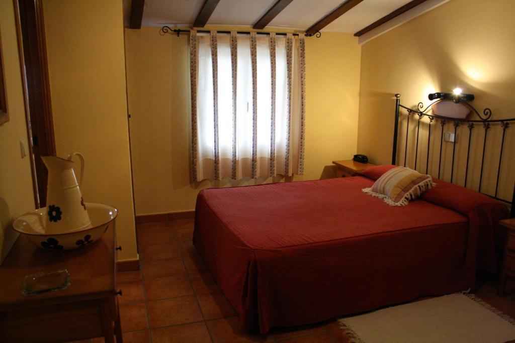 Hostal La Balquina Chinchón Exterior foto